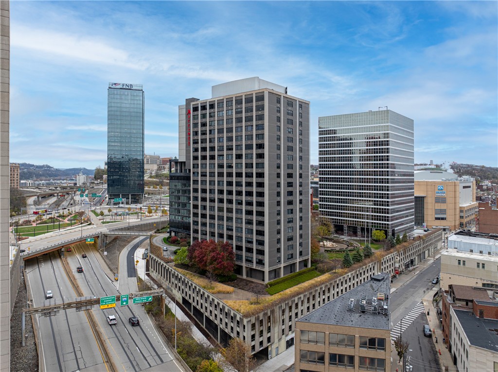 Downtown Pgh, Pennsylvania 15219, United States, 1 Bedroom Bedrooms, ,2 BathroomsBathrooms,Residential,Pending,30547