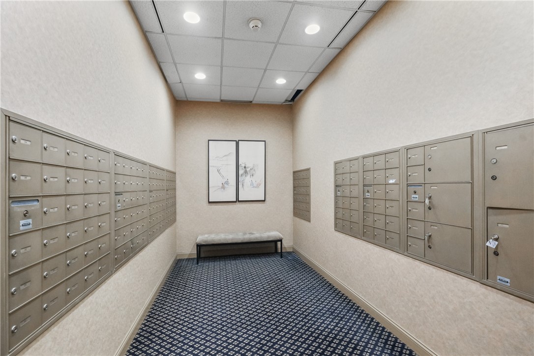 Downtown Pgh, Pennsylvania 15219, United States, 1 Bedroom Bedrooms, ,2 BathroomsBathrooms,Residential,Pending,30547