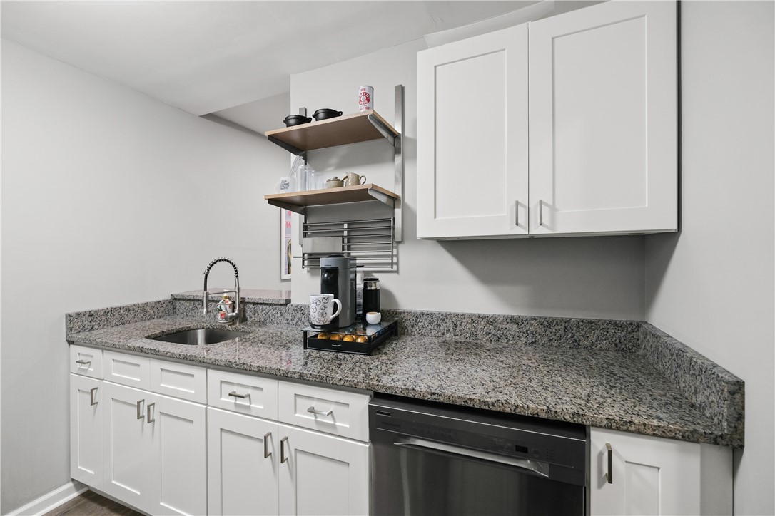 Downtown Pgh, Pennsylvania 15219, United States, 1 Bedroom Bedrooms, ,2 BathroomsBathrooms,Residential,Pending,30547