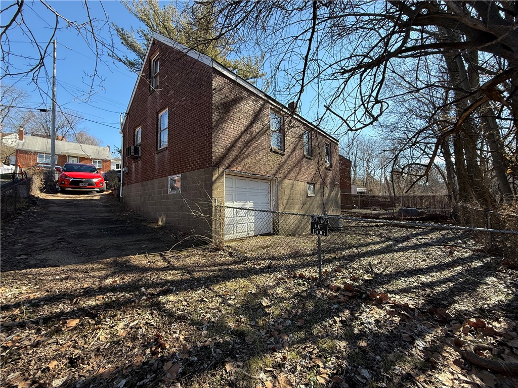 2725 Glenny Ln Ln, West Mifflin, Pennsylvania image 27