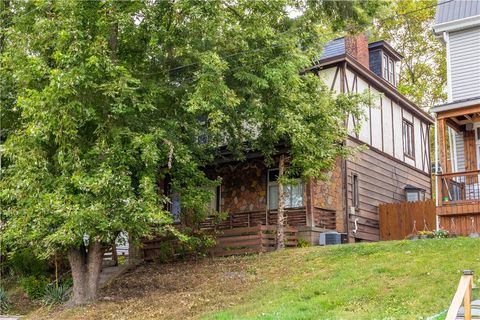 Homes For Sale - 134 Kirk Ave Ave<br/> Carrick, PA 15227