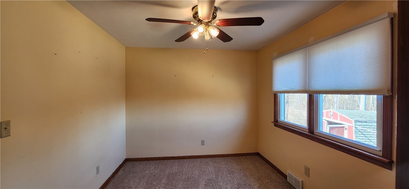 Hanover Twp - Wsh, Pennsylvania 15021, United States, 3 Bedrooms Bedrooms, ,2 BathroomsBathrooms,Residential,Active,81017