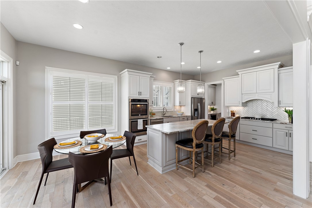 Marshall, Pennsylvania 16046, United States, 5 Bedrooms Bedrooms, ,4 BathroomsBathrooms,Residential,Contingent,82143