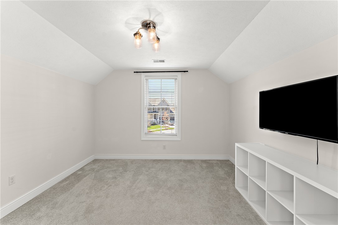 Marshall, Pennsylvania 16046, United States, 5 Bedrooms Bedrooms, ,4 BathroomsBathrooms,Residential,Contingent,82143