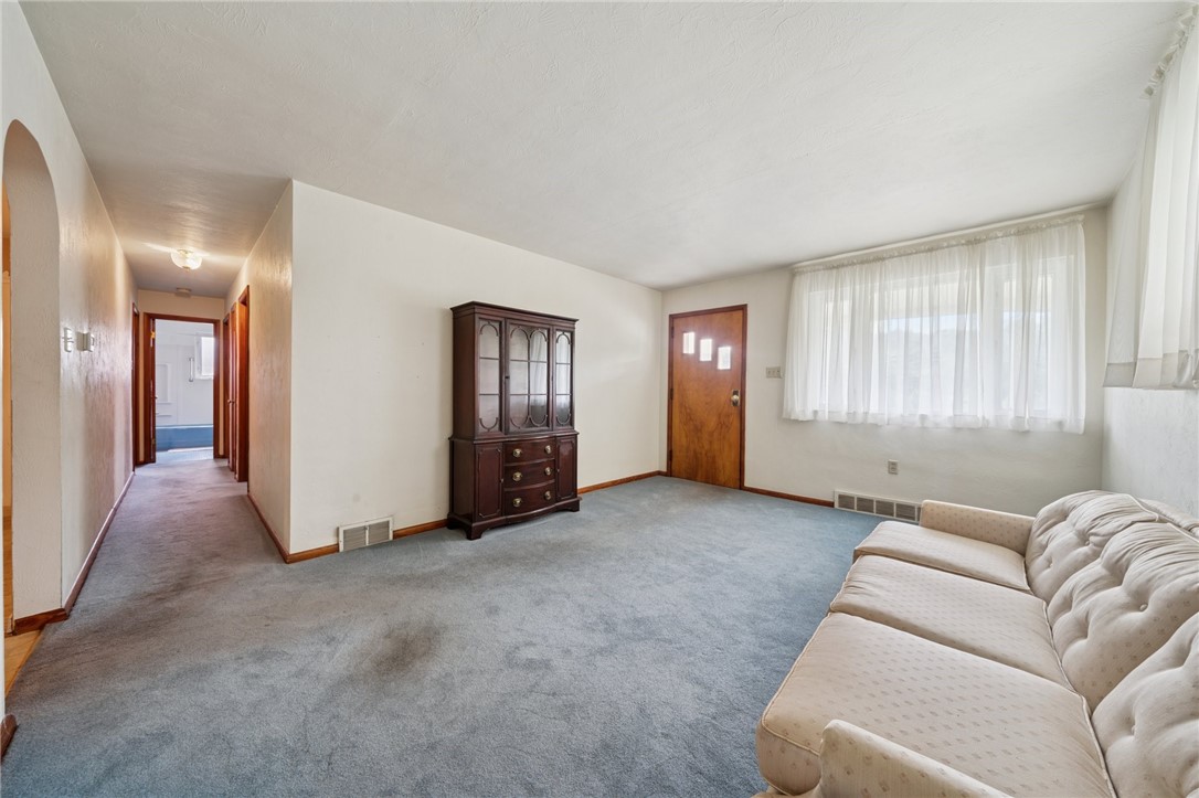 49 Millersdale Rd