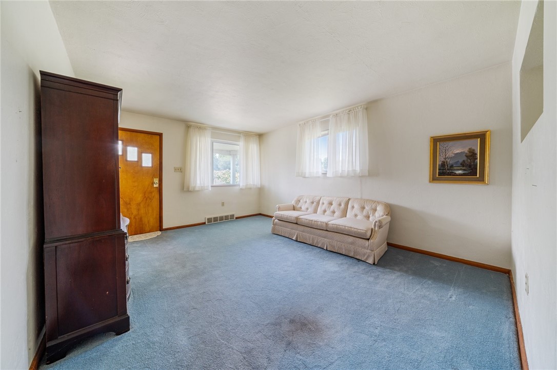 49 Millersdale Rd