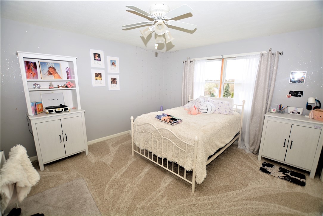 Cranberry Twp, Pennsylvania 16066, United States, 4 Bedrooms Bedrooms, ,3 BathroomsBathrooms,Residential,Contingent,108180