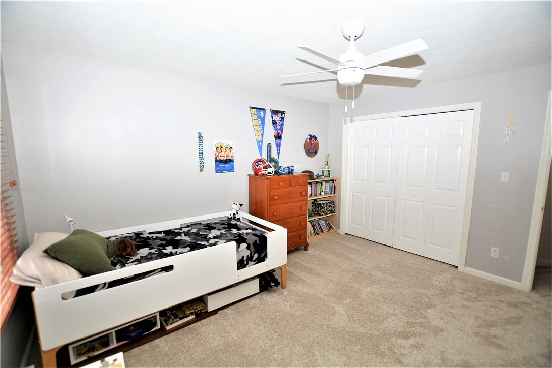Cranberry Twp, Pennsylvania 16066, United States, 4 Bedrooms Bedrooms, ,3 BathroomsBathrooms,Residential,Contingent,108180