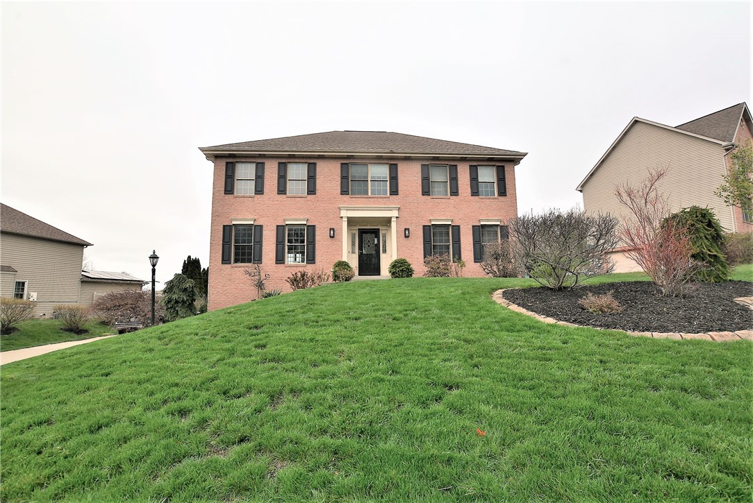 Cranberry Twp, Pennsylvania 16066, United States, 4 Bedrooms Bedrooms, ,3 BathroomsBathrooms,Residential,Contingent,108180