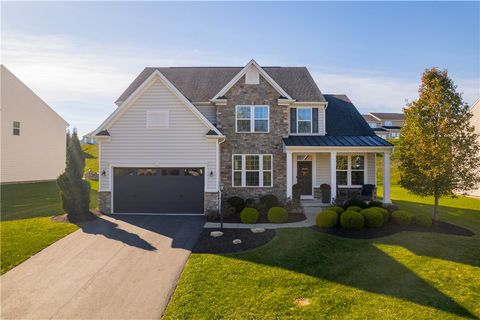 Photo of 3029 Brookstone Dr, Canonsburg, PA 15317 (MLS # 1728874)