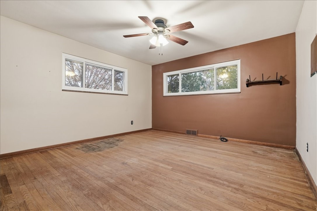 Upper St Clair, Pennsylvania 15241, United States, 3 Bedrooms Bedrooms, ,3 BathroomsBathrooms,Residential,Active,245005