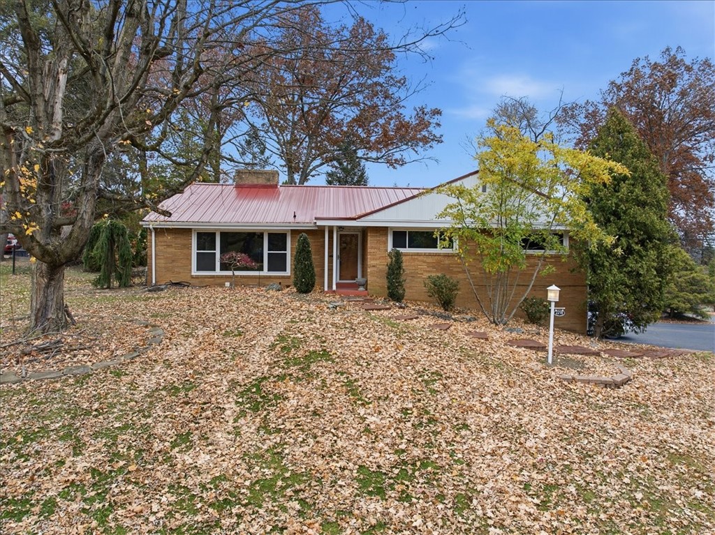 Upper St Clair, Pennsylvania 15241, United States, 3 Bedrooms Bedrooms, ,3 BathroomsBathrooms,Residential,Active,245005