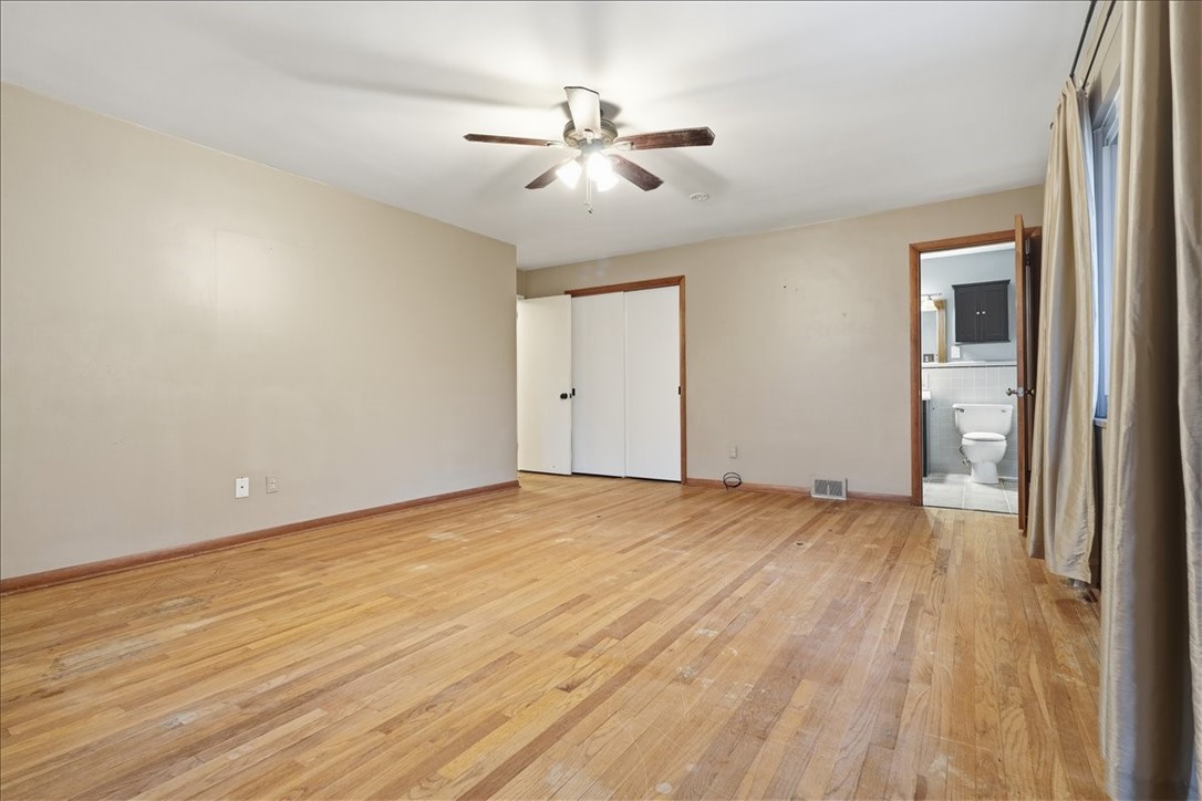 Upper St Clair, Pennsylvania 15241, United States, 3 Bedrooms Bedrooms, ,3 BathroomsBathrooms,Residential,Active,245005