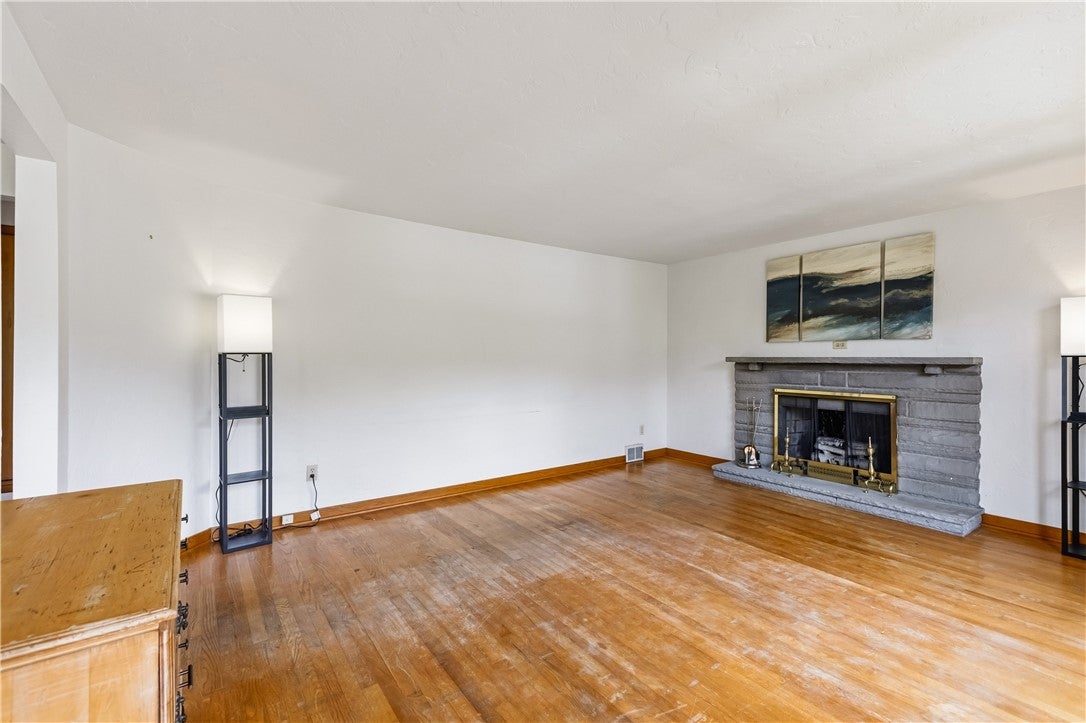 2459 South Park Rd