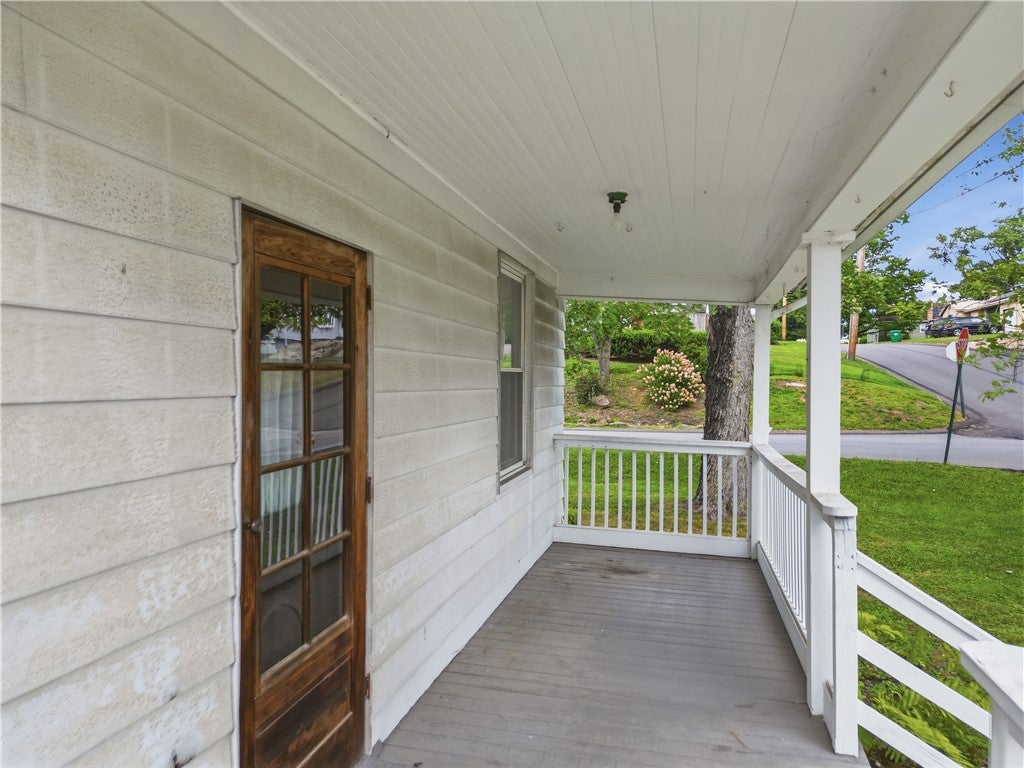 518 Pearl Ave