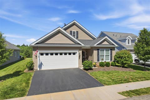Photo of 146 Summer Seat Ln, Pittsburgh, PA 15237 (MLS # 1758199)