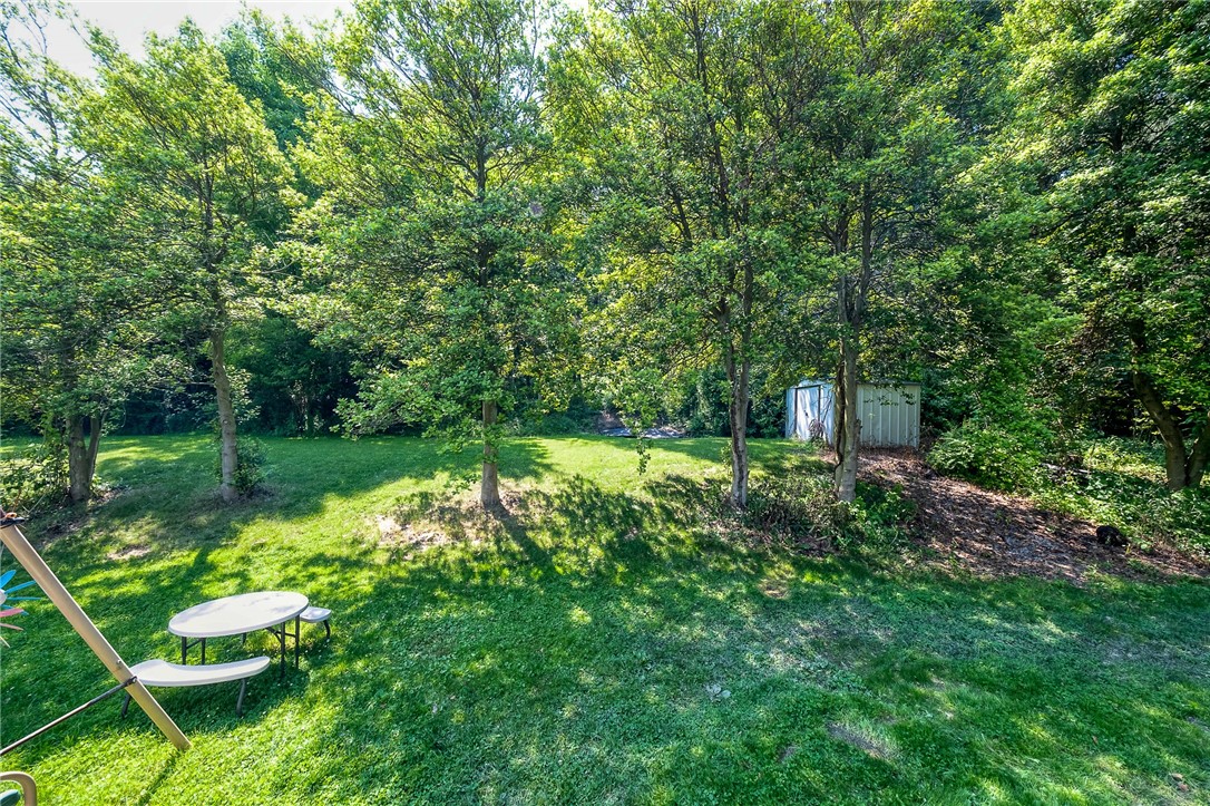 Rochester Twp, Pennsylvania 15074, United States, 4 Bedrooms Bedrooms, ,3 BathroomsBathrooms,Residential,Contingent,149639