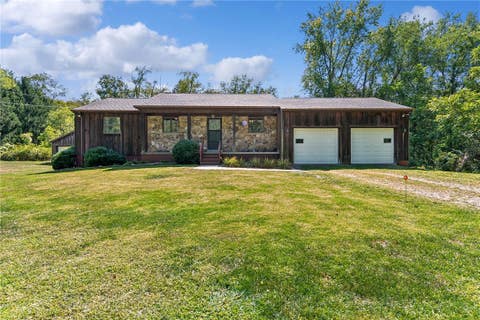 Photo for 816 Middletown Rd