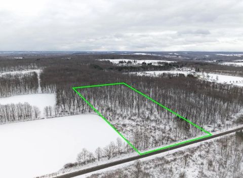 Photo of 0 Greytown Hill Road, Cambridge Springs, PA 16403 (MLS # 1735277)