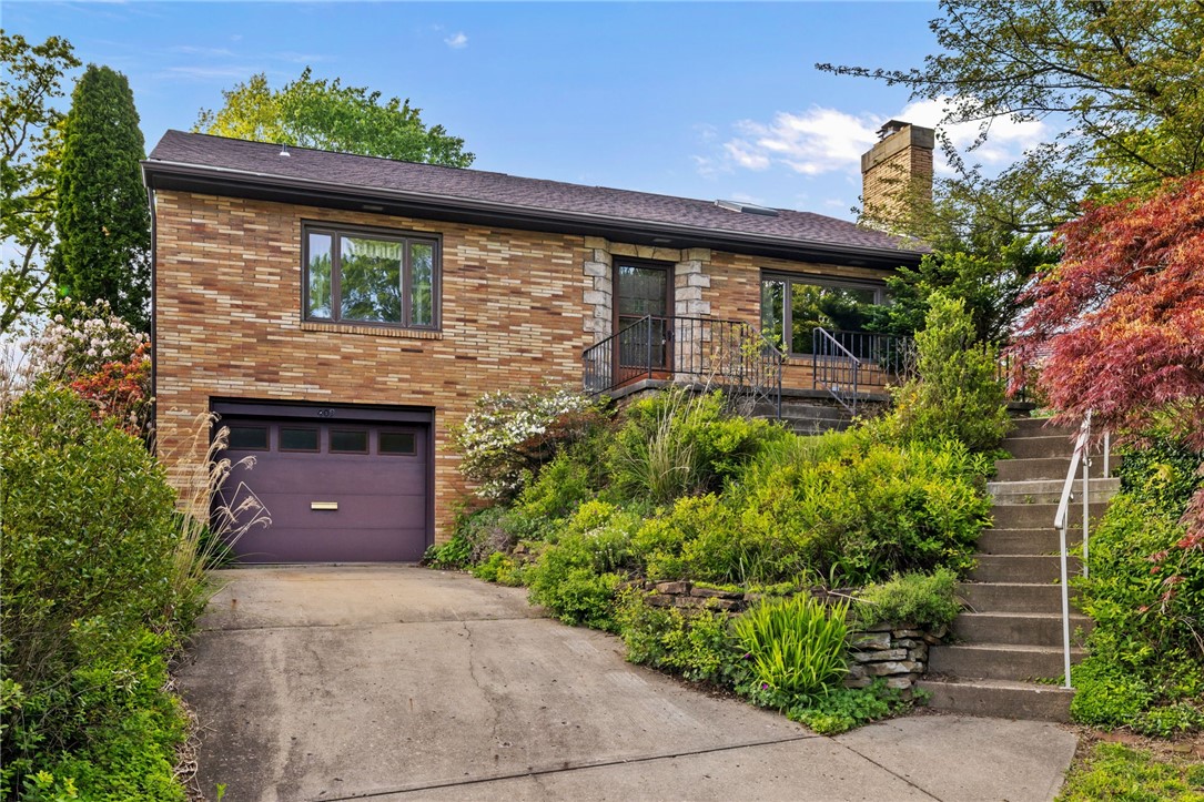 409 Sylvania Dr