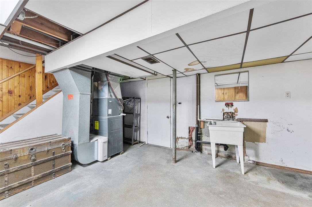 Murrysville, Pennsylvania 15626, United States, 3 Bedrooms Bedrooms, ,2 BathroomsBathrooms,Residential,Active,242046