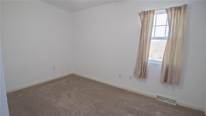 North Huntingdon, Pennsylvania 15642, United States, 3 Bedrooms Bedrooms, ,2 BathroomsBathrooms,Residential,Active,163456