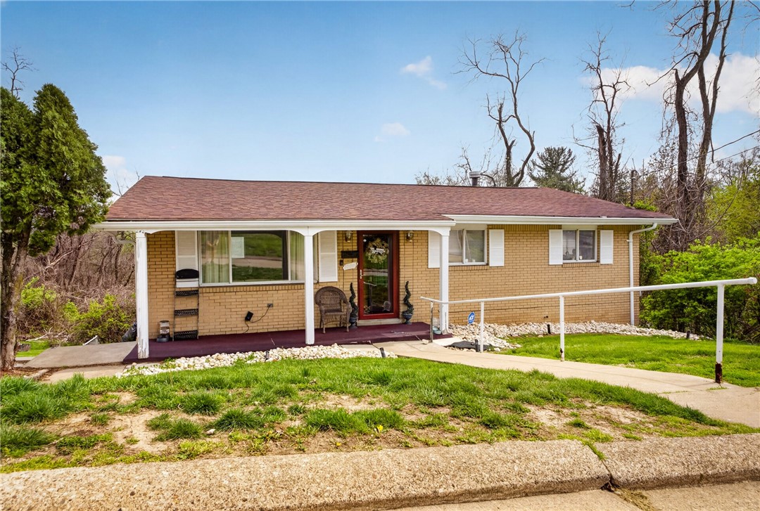 1006 Grant Ave