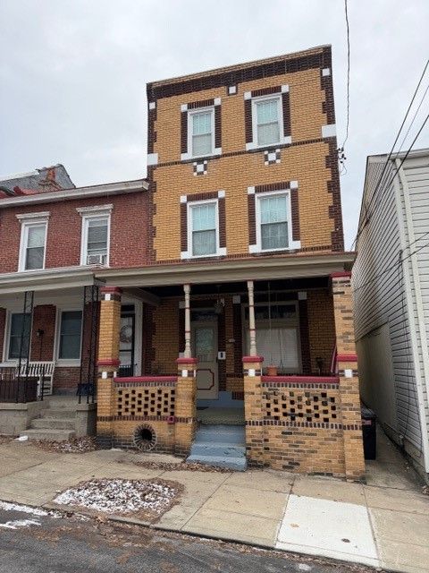 Photo of 180 SE 17th St #2, Pgh, PA 15203 (MLS # 1739227)