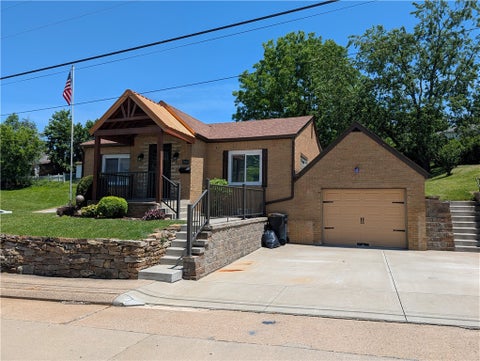 Homes For Sale - 1300 Leeds Ave Ave<br/> Monessen, PA 15062