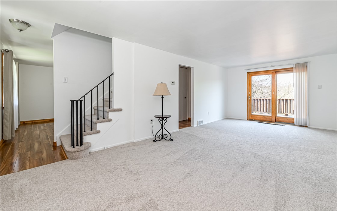 901 8th Ave Ave, Conway, Pennsylvania image 2