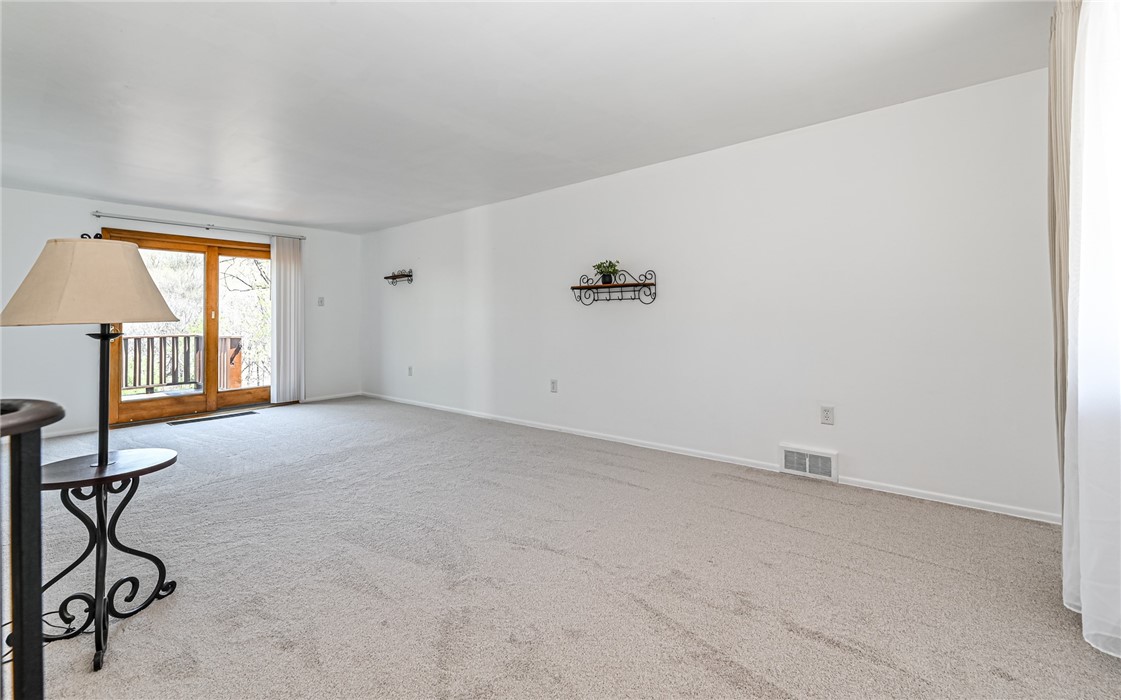901 8th Ave Ave, Conway, Pennsylvania image 4