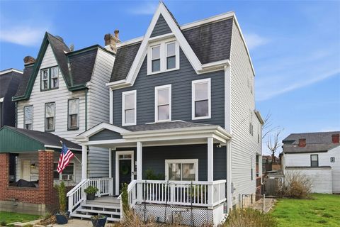 Photo of 5620 Jackson St, Pittsburgh, PA 15206 (MLS # 1746231)