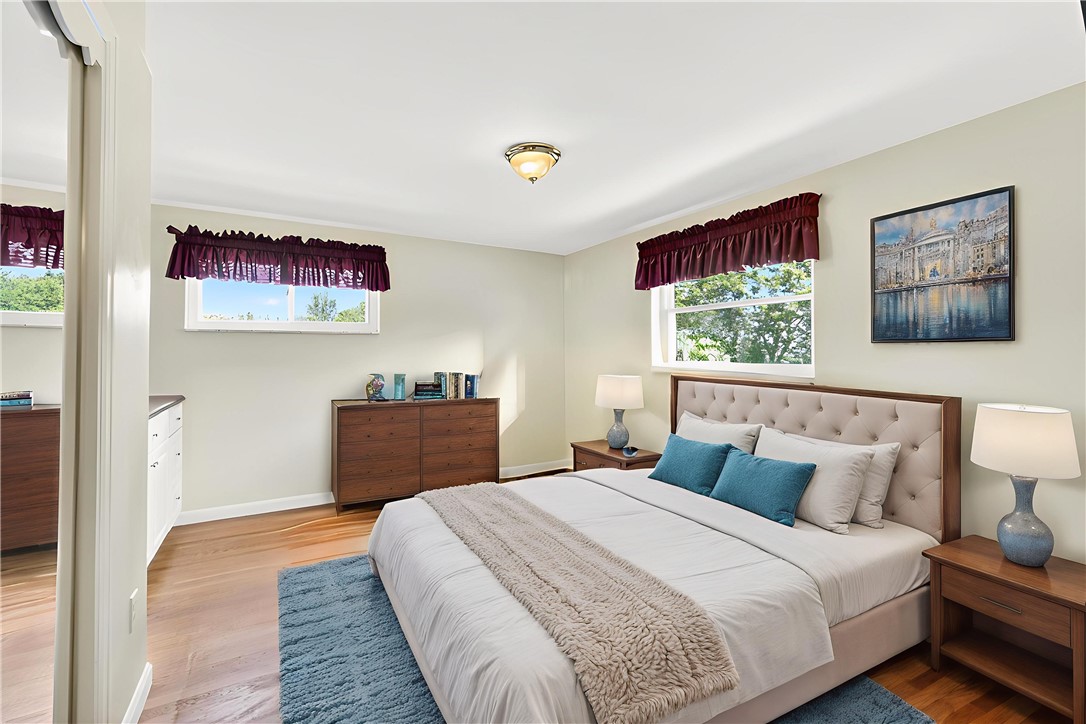 Moon/Crescent Twp, Pennsylvania 15108, United States, 4 Bedrooms Bedrooms, ,3 BathroomsBathrooms,Residential,Active,243307