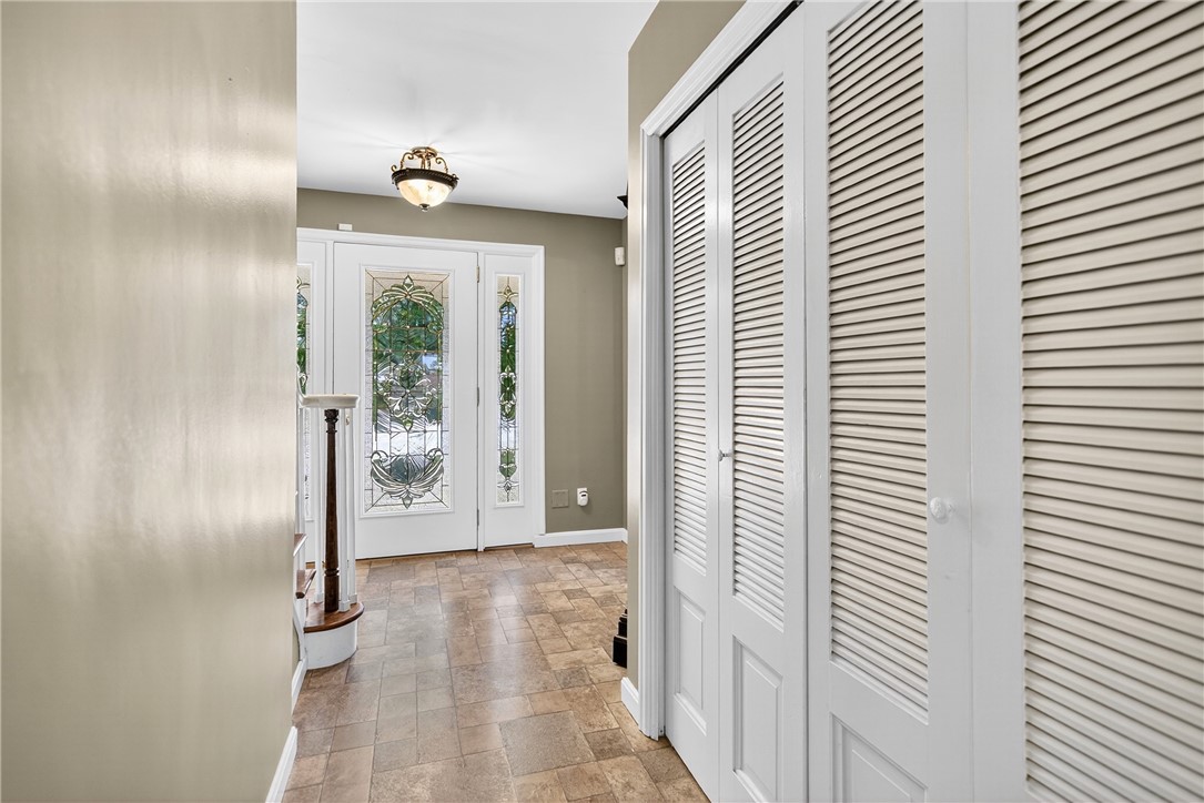 Moon/Crescent Twp, Pennsylvania 15108, United States, 4 Bedrooms Bedrooms, ,3 BathroomsBathrooms,Residential,Active,243307