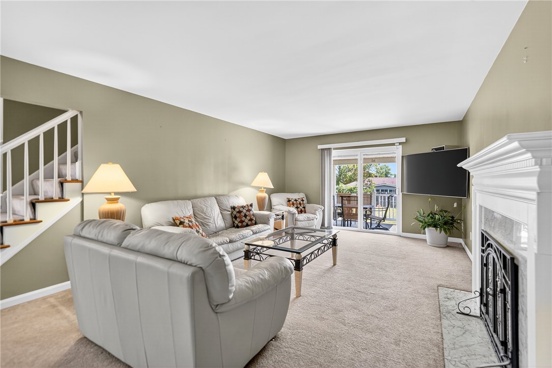 Moon/Crescent Twp, Pennsylvania 15108, United States, 4 Bedrooms Bedrooms, ,3 BathroomsBathrooms,Residential,Active,243307