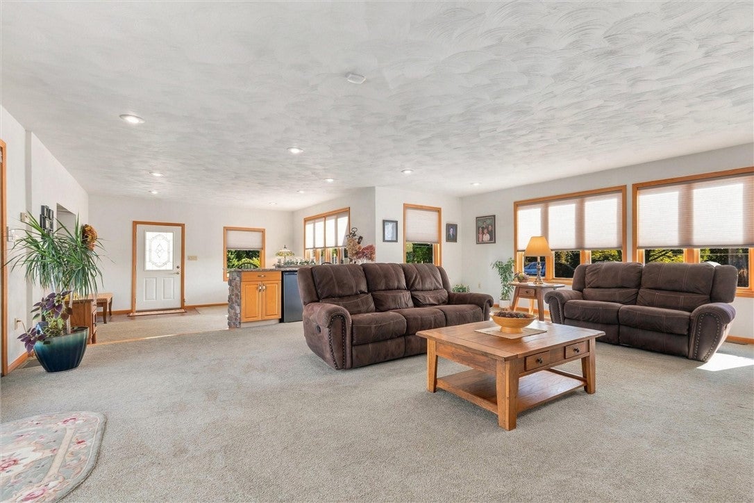 212 Edgewood Drive
