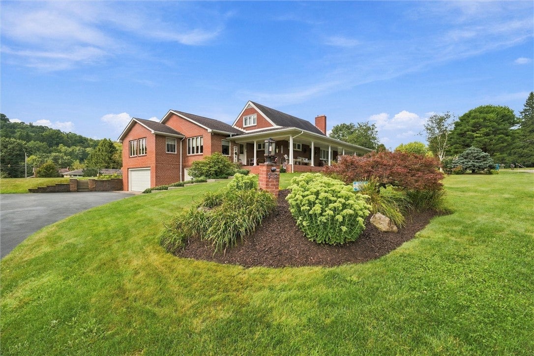 212 Edgewood Drive