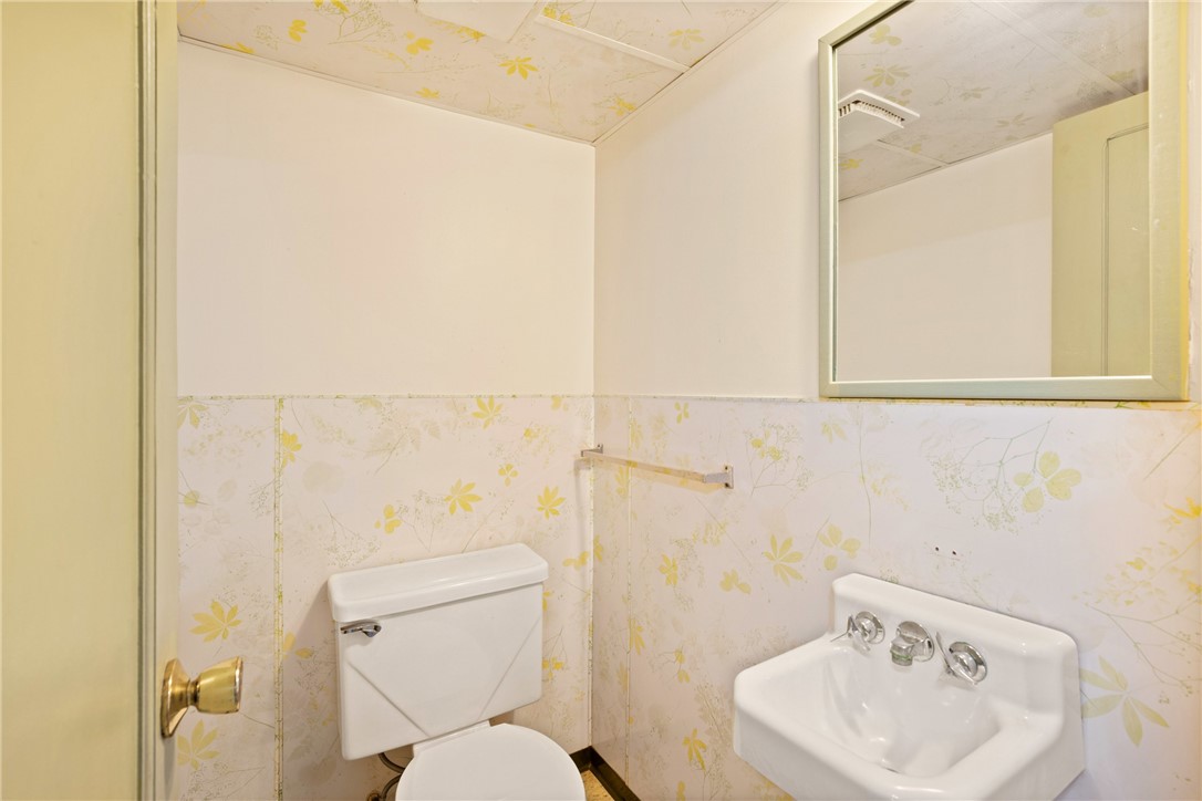 Central City, Pennsylvania 15926, United States, 4 Bedrooms Bedrooms, ,2 BathroomsBathrooms,Residential,Active,176901