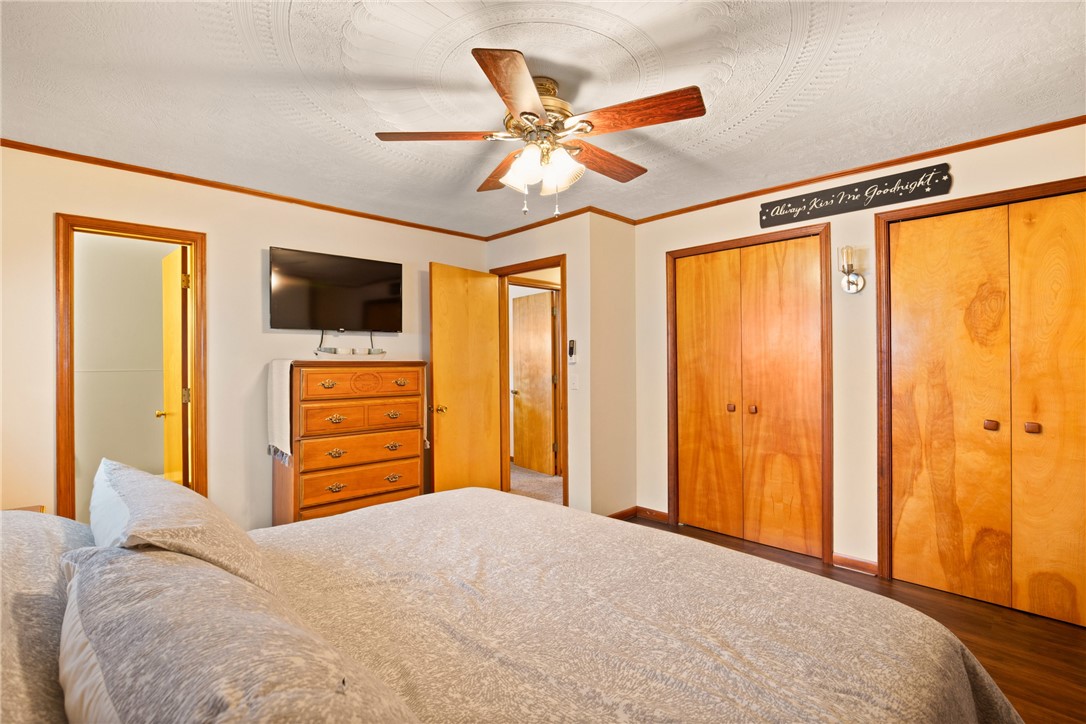 Central City, Pennsylvania 15926, United States, 4 Bedrooms Bedrooms, ,2 BathroomsBathrooms,Residential,Active,176901