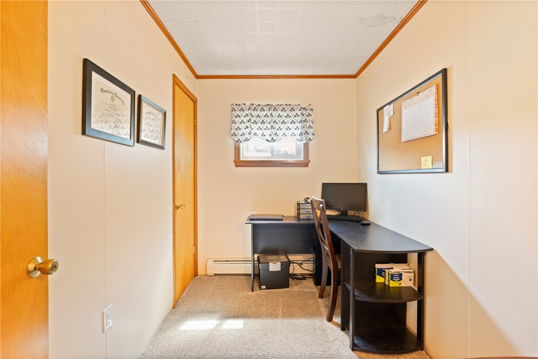 Central City, Pennsylvania 15926, United States, 4 Bedrooms Bedrooms, ,2 BathroomsBathrooms,Residential,Active,176901