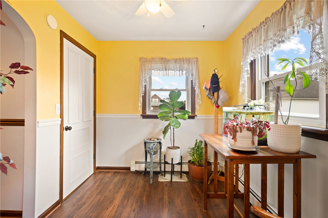 Central City, Pennsylvania 15926, United States, 4 Bedrooms Bedrooms, ,2 BathroomsBathrooms,Residential,Active,176901