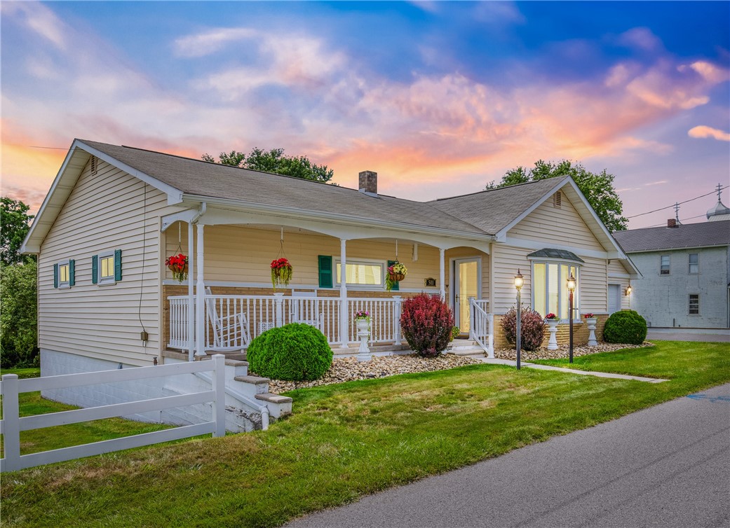 Central City, Pennsylvania 15926, United States, 4 Bedrooms Bedrooms, ,2 BathroomsBathrooms,Residential,Active,176901