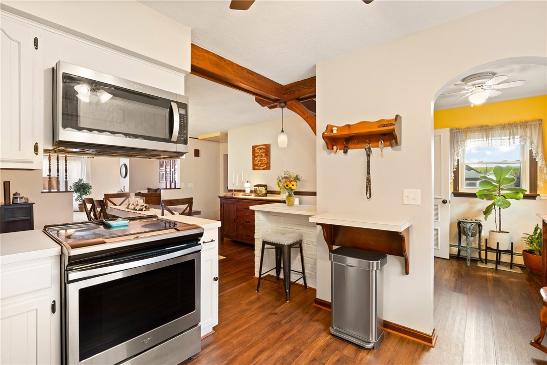 Central City, Pennsylvania 15926, United States, 4 Bedrooms Bedrooms, ,2 BathroomsBathrooms,Residential,Active,176901