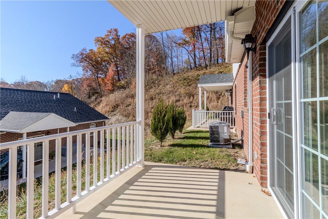 Lower Burrell, Pennsylvania 15068, United States, 2 Bedrooms Bedrooms, ,2 BathroomsBathrooms,Residential,Contingent,32078