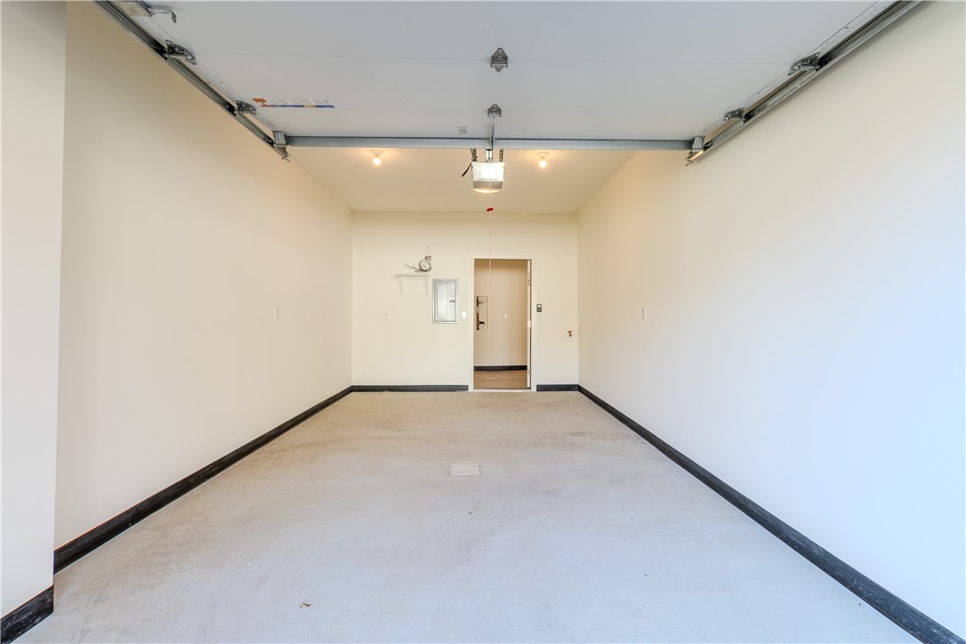 Lower Burrell, Pennsylvania 15068, United States, 2 Bedrooms Bedrooms, ,2 BathroomsBathrooms,Residential,Contingent,32078