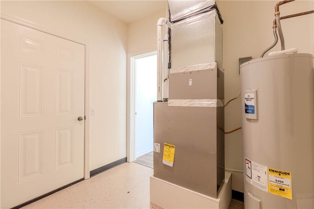 Lower Burrell, Pennsylvania 15068, United States, 2 Bedrooms Bedrooms, ,2 BathroomsBathrooms,Residential,Contingent,32078