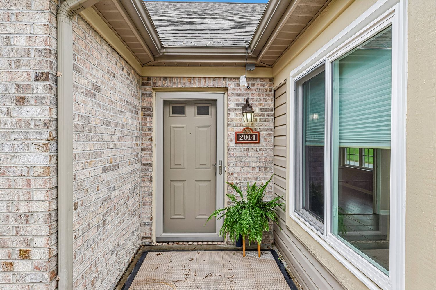 2014 Jamestown Court