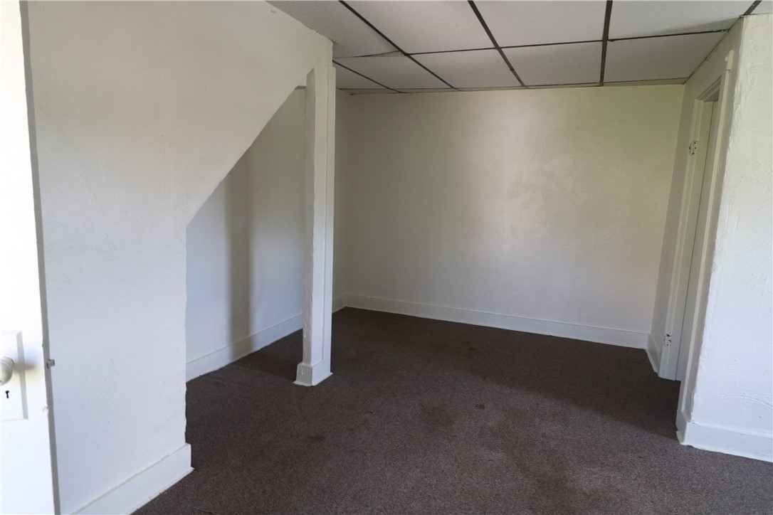 City Of Washington, Pennsylvania 15301, United States, 2 Bedrooms Bedrooms, ,1 BathroomBathrooms,Residential,Active,173000