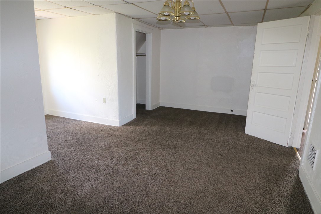 City Of Washington, Pennsylvania 15301, United States, 2 Bedrooms Bedrooms, ,1 BathroomBathrooms,Residential,Active,173000