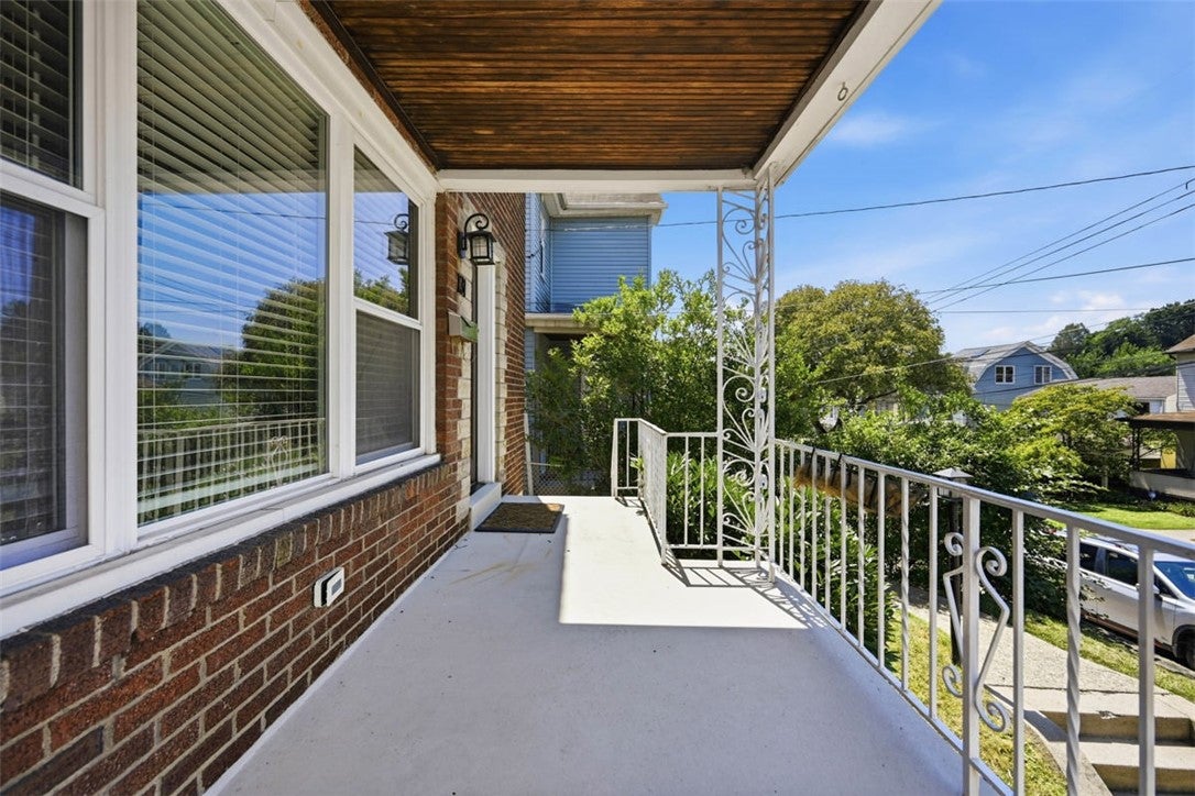 131 Olympia St